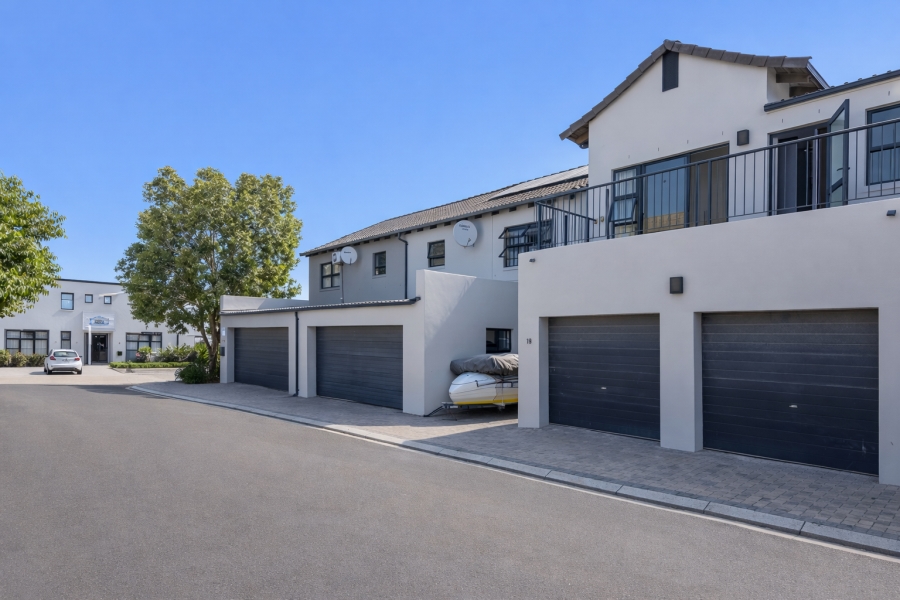 3 Bedroom Property for Sale in Burgundy Estate Western Cape